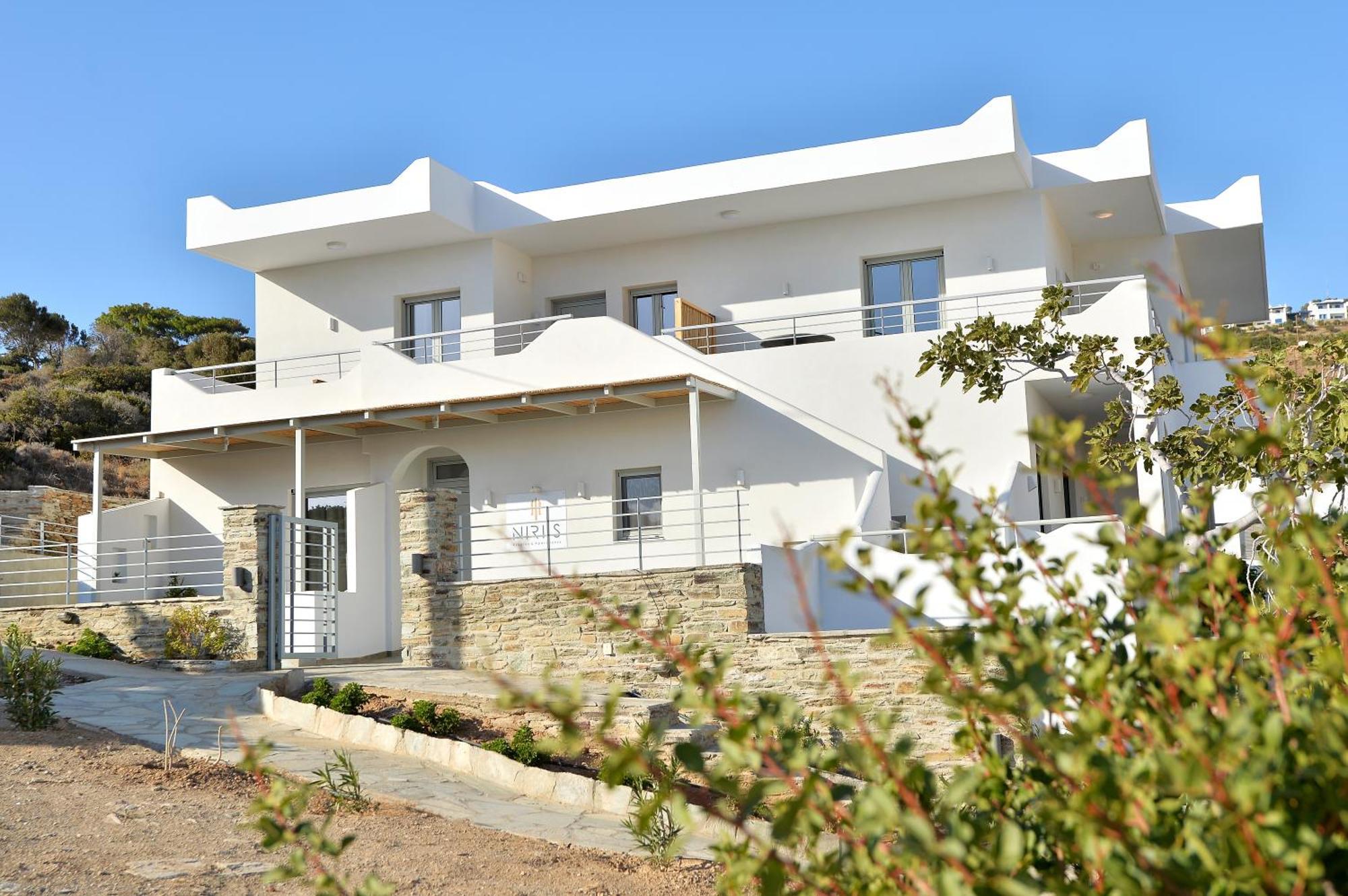 Niriis Sea View Pasithea & Psamathe Batsi Apartment *