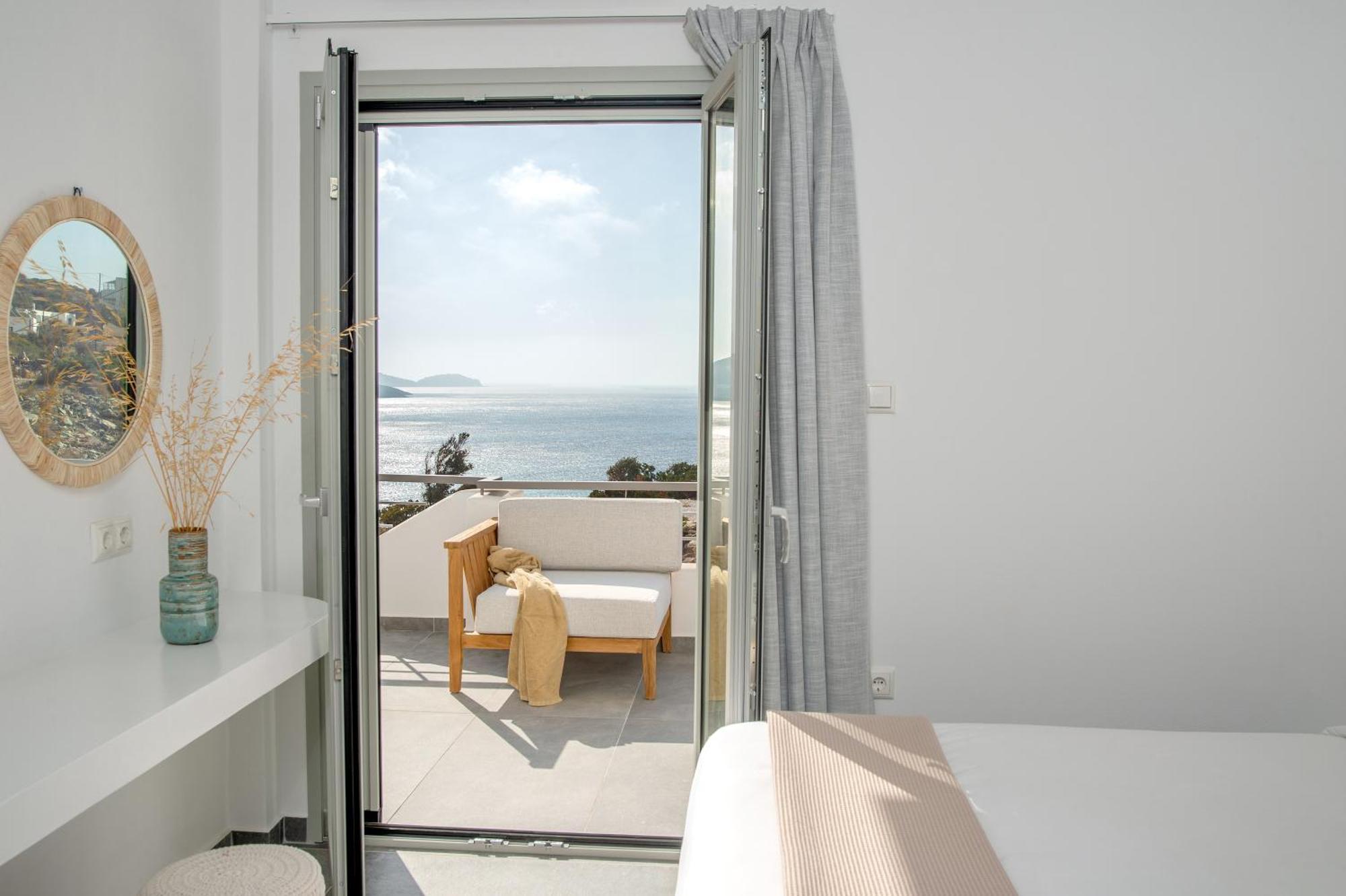 Niriis Sea View Pasithea & Psamathe Batsi דירה