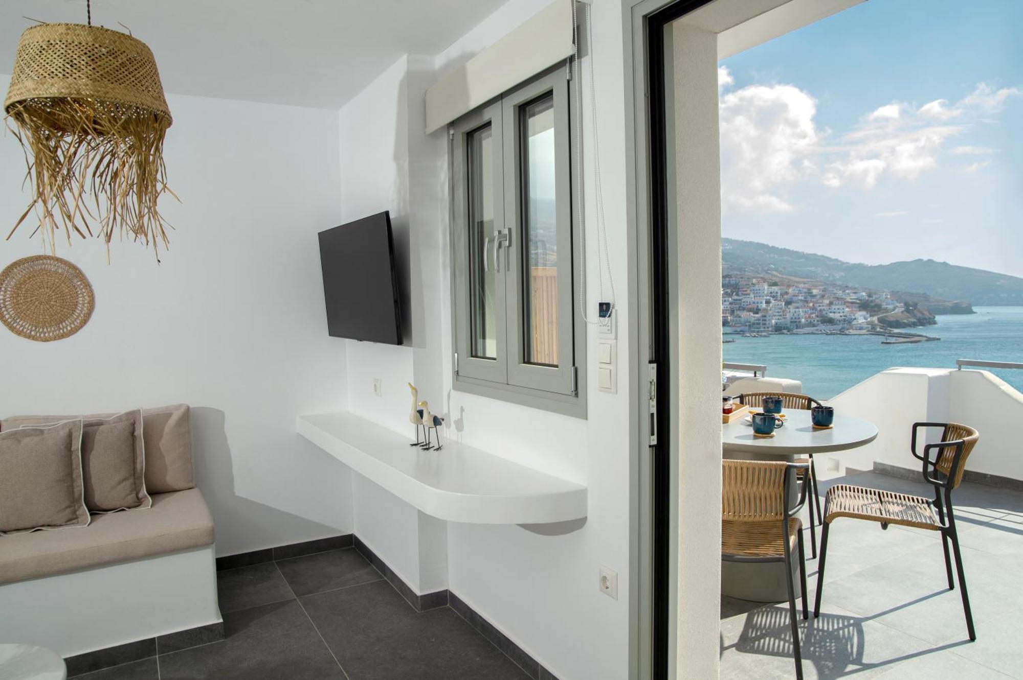 Niriis Sea View Pasithea & Psamathe Batsi Apartment